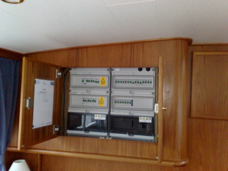 Advantage 42 - Boatscribe.com