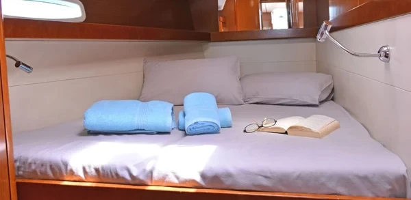 Oceanis 50 Family - Boatscribe.com