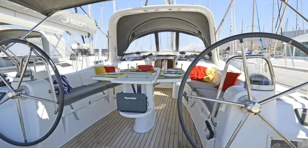 Oceanis 50 Family - Boatscribe.com