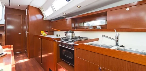 Oceanis 50 Family - Boatscribe.com