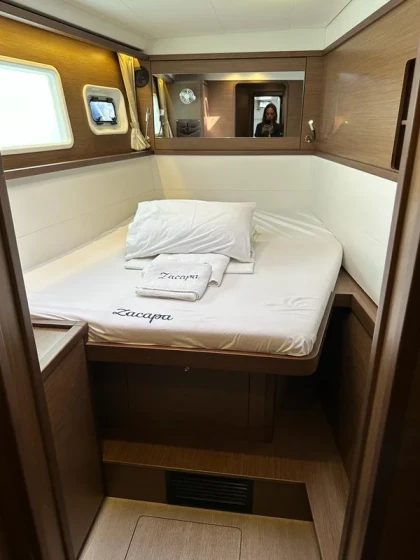 Lagoon 450 F - Boatscribe.com