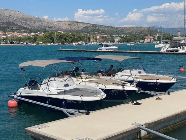 Sessa Marine S26 - Boatscribe.com