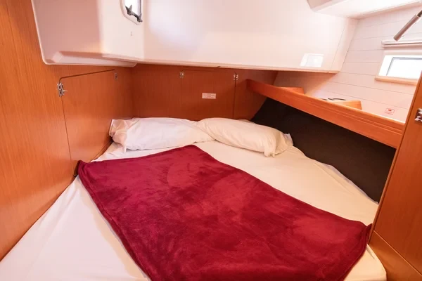 Bavaria 46 Cruiser - Boatscribe.com