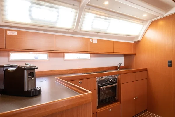 Bavaria 46 Cruiser - Boatscribe.com