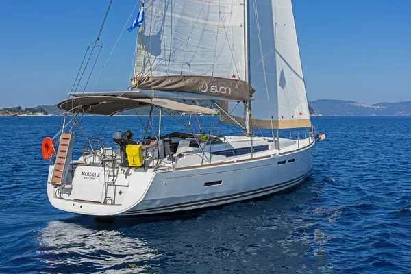 Sun Odyssey 439 - Boatscribe.com