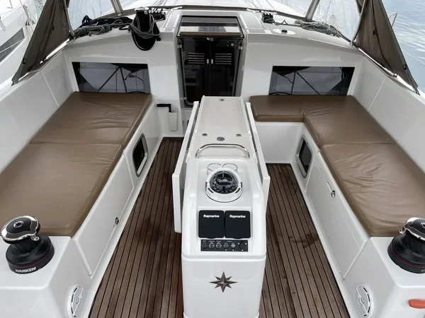 Sun Odyssey 490 - Boatscribe.com