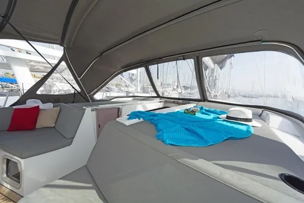 Oceanis 51.1 - Boatscribe.com