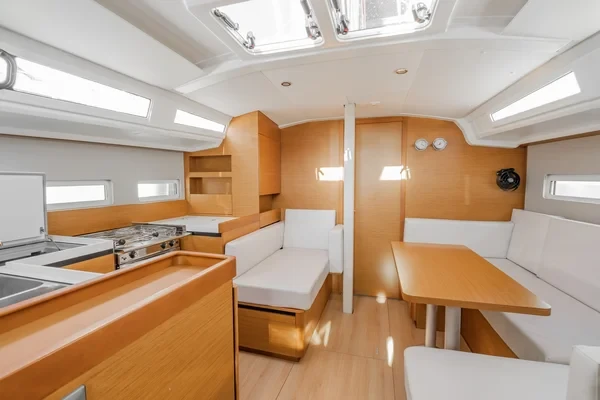 Sun Odyssey 410 - Boatscribe.com