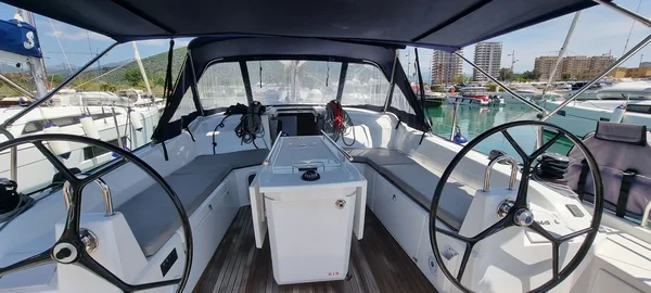 Oceanis 40.1 - Boatscribe.com