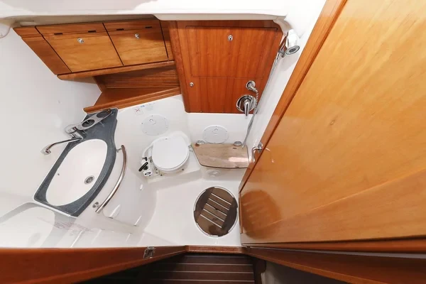 Bavaria 50 Cruiser - Boatscribe.com