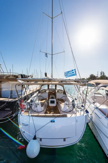 Bavaria 37 - Boatscribe.com