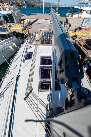Bavaria 37 - Boatscribe.com