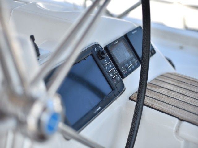 Dufour 560 - Boatscribe.com