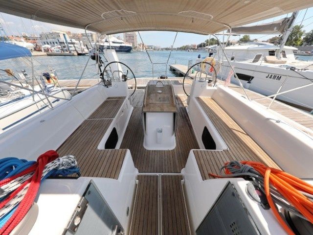 Dufour 560 - Boatscribe.com