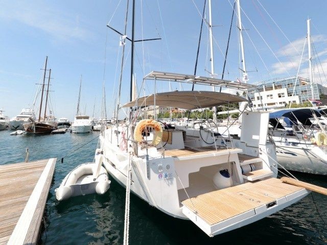 Dufour 560 - Boatscribe.com