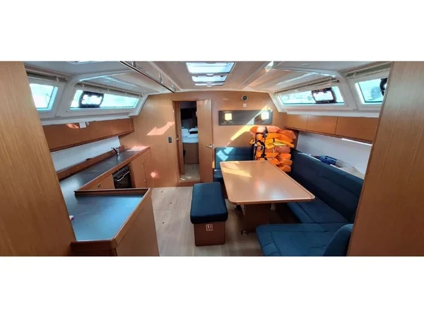 Bavaria 46 Cruiser - Boatscribe.com