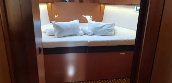 Bavaria 46 Cruiser - Boatscribe.com