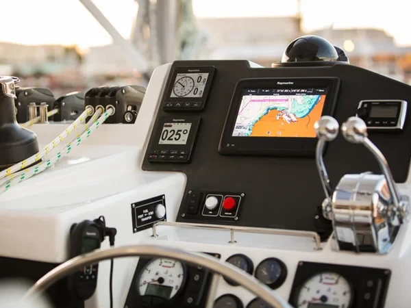 Leopard 44 - Boatscribe.com
