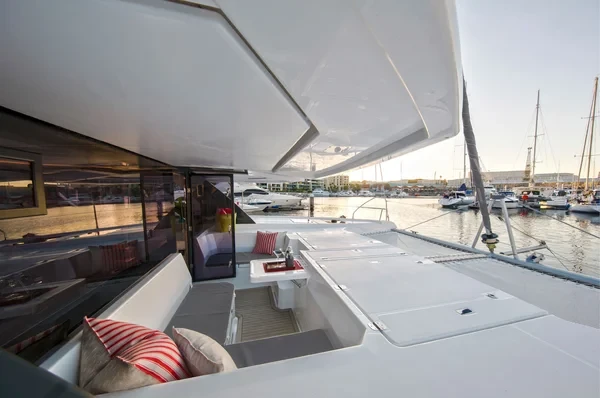 Leopard 45 - Boatscribe.com