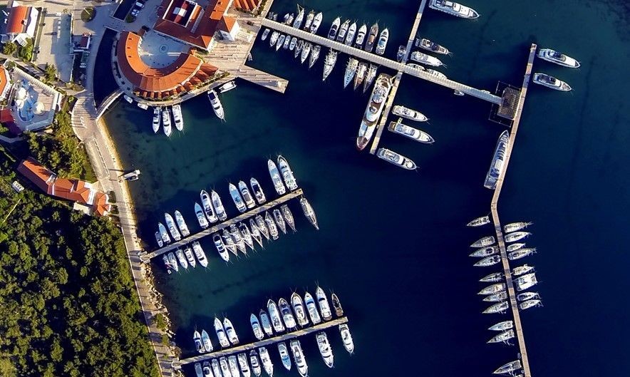 Sun Odyssey 32 - Boatscribe.com