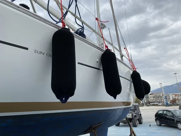 Sun Odyssey 32i - Boatscribe.com