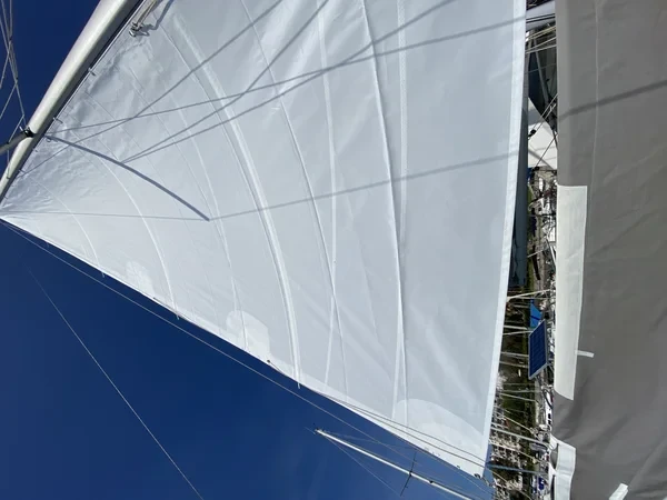 Sun Odyssey 32i - Boatscribe.com