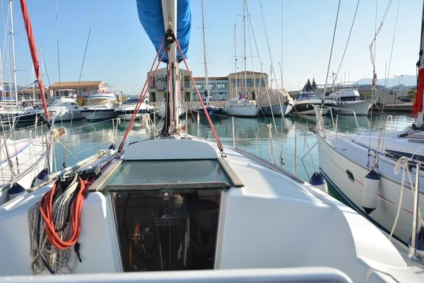 Sun Odyssey 32i - Boatscribe.com