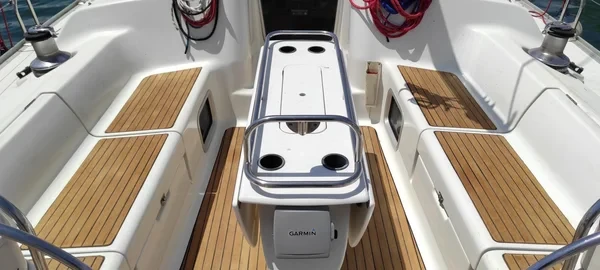 Sun Odyssey 43  - Boatscribe.com