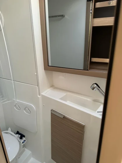 Lagoon 40 - Boatscribe.com
