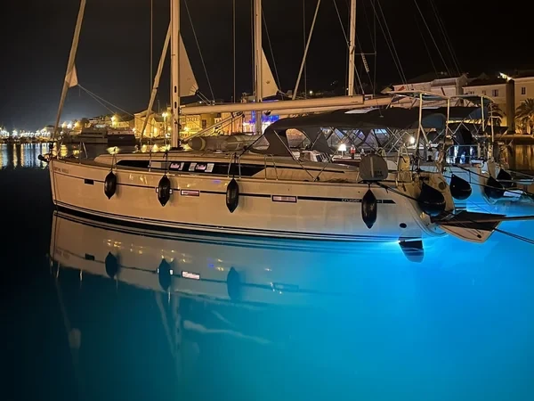 Bavaria 46 Cruiser - Boatscribe.com