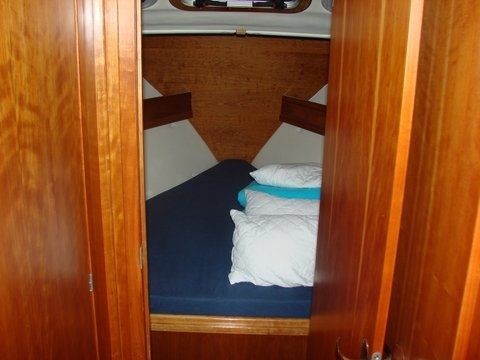 Adria 1002 - Boatscribe.com