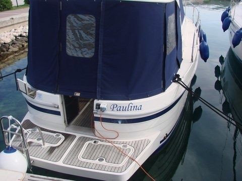 Adria 1002 - Boatscribe.com