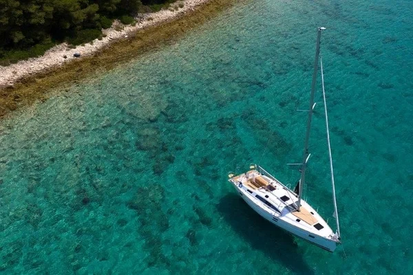 Elan Impression 45.1 - Boatscribe.com