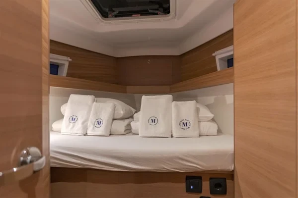 Elan Impression 45.1 - Boatscribe.com