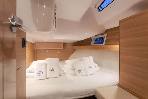 Elan Impression 45.1 - Boatscribe.com