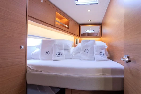 Dufour 530 - Boatscribe.com
