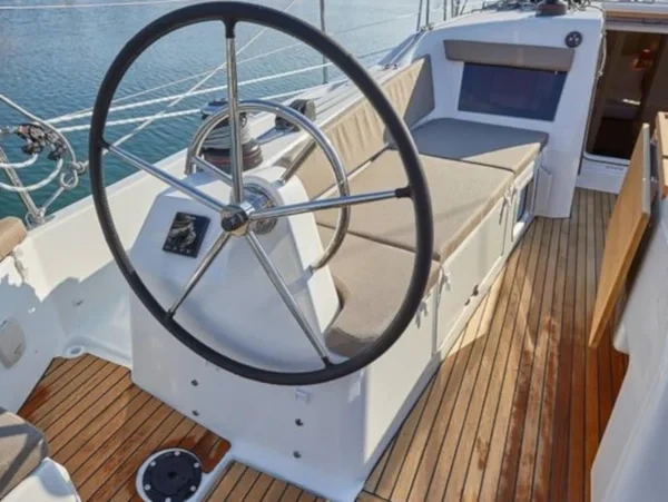 Sun Odyssey 410 - Boatscribe.com