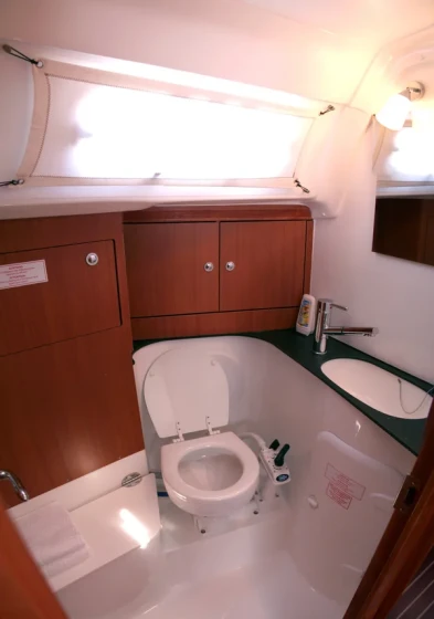 Bavaria 51 Cruiser - Boatscribe.com