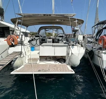 Bavaria C45 - Boatscribe.com