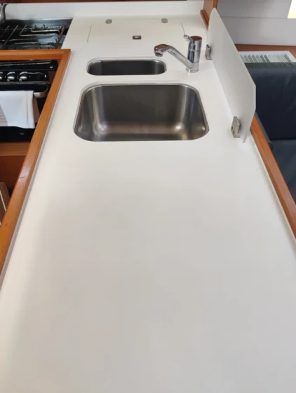 Bavaria C45 - Boatscribe.com