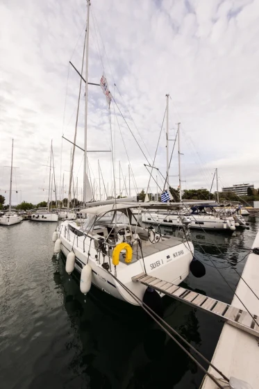 Bavaria C45 - Boatscribe.com