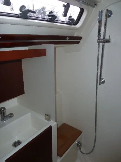 Hanse 375 - Boatscribe.com
