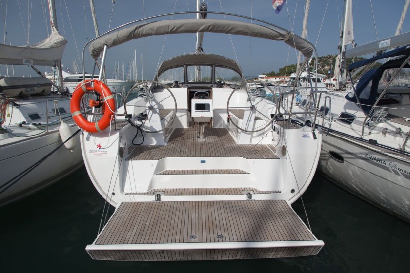 Bavaria 46 Cruiser - Boatscribe.com