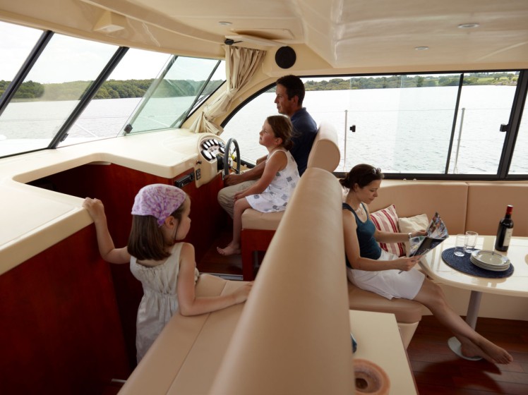 Estivale Octo - Boatscribe.com