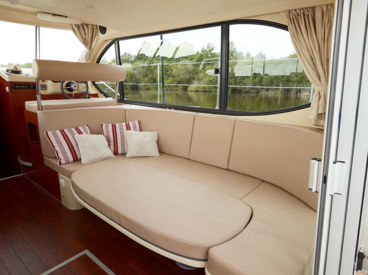 Estivale Octo - Boatscribe.com