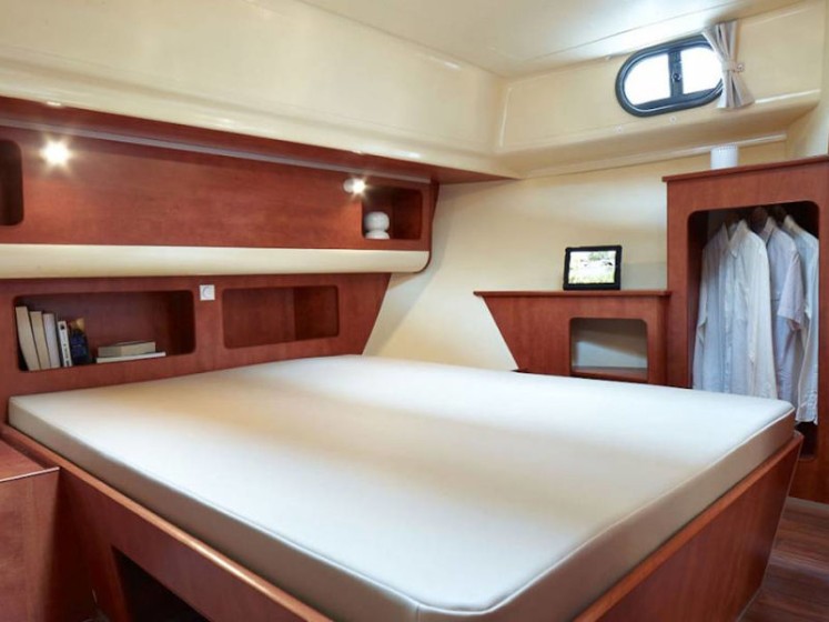 Estivale Quattro S - Boatscribe.com