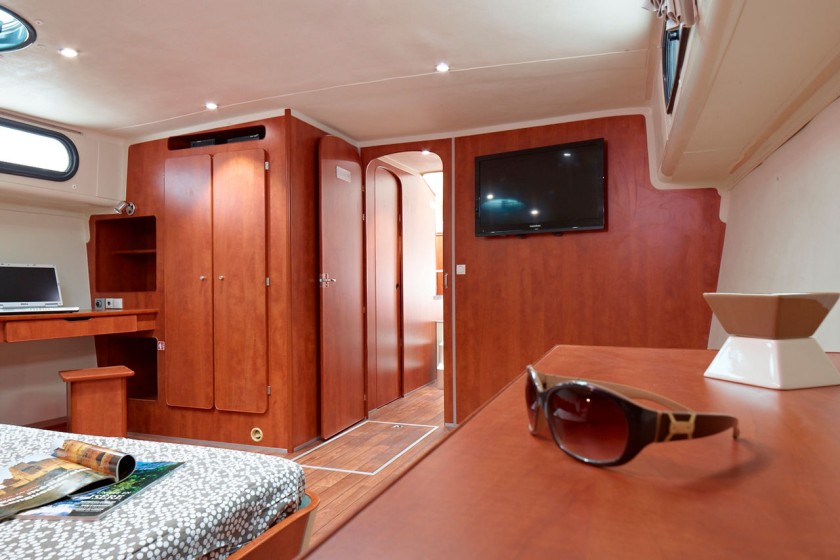 Estivale Sixto Prestige C - Boatscribe.com