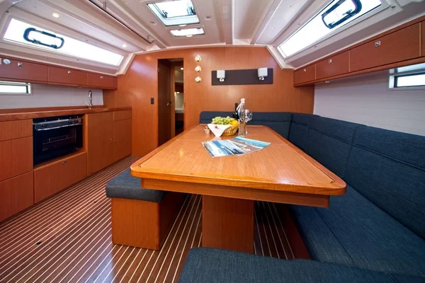 Bavaria 46 Cruiser - Boatscribe.com