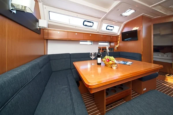 Bavaria 46 Cruiser - Boatscribe.com