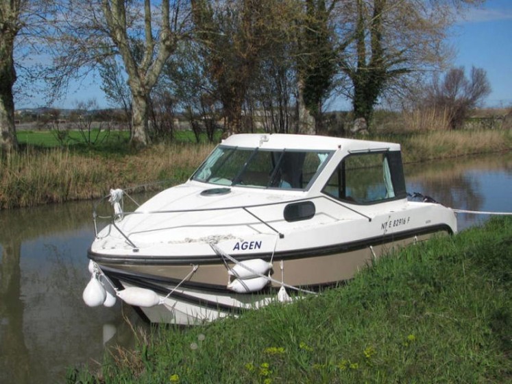 Sedan Primo - Boatscribe.com